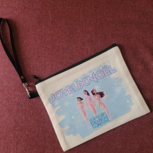 VENTE FLASH ⚡ Quantités limitées - Trousse "Kpop Noël rose"